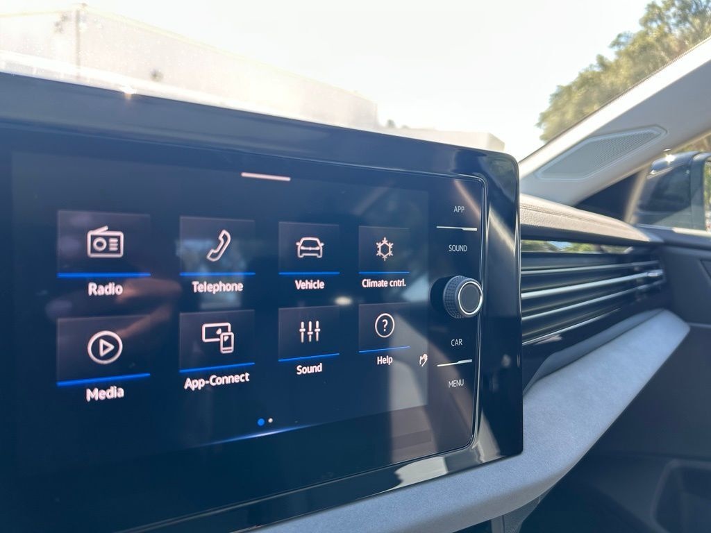 2026 Volkswagen Jetta 1.5T SE Tampa FL