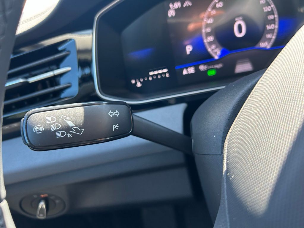 2026 Volkswagen Jetta 1.5T SE Tampa FL