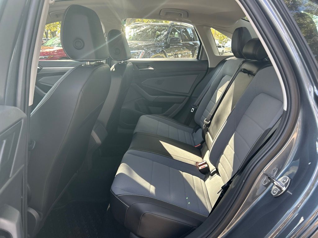 2026 Volkswagen Jetta 1.5T SE Tampa FL