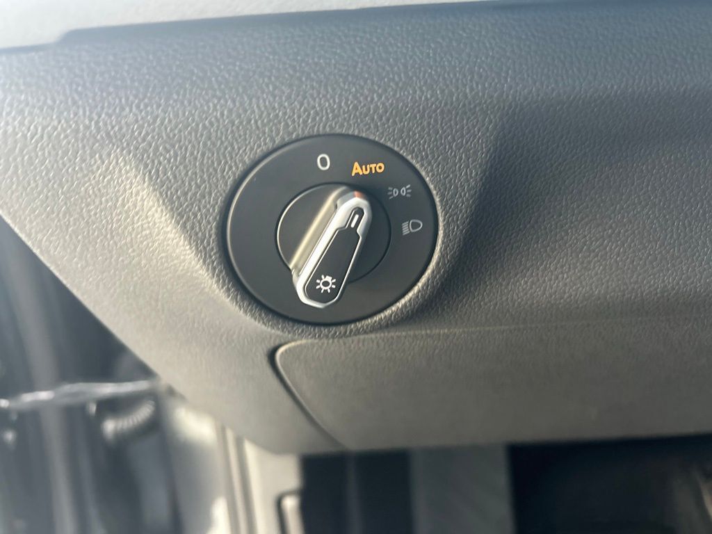 2026 Volkswagen Jetta 1.5T SE Tampa FL