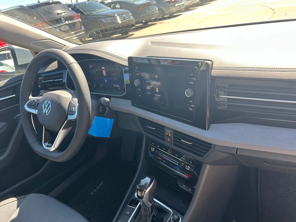 2026 Volkswagen Jetta 1.5T SE Tampa FL