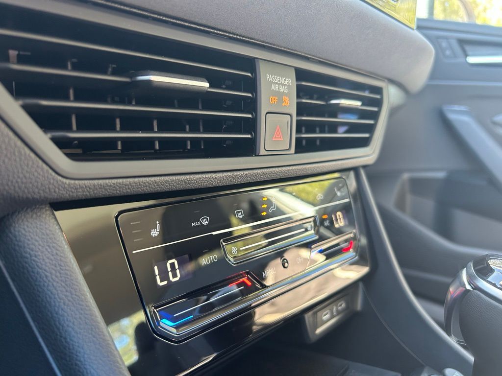 2026 Volkswagen Jetta 1.5T SE Tampa FL