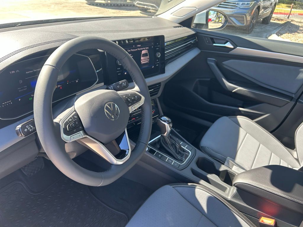 2026 Volkswagen Jetta 1.5T SE Tampa FL