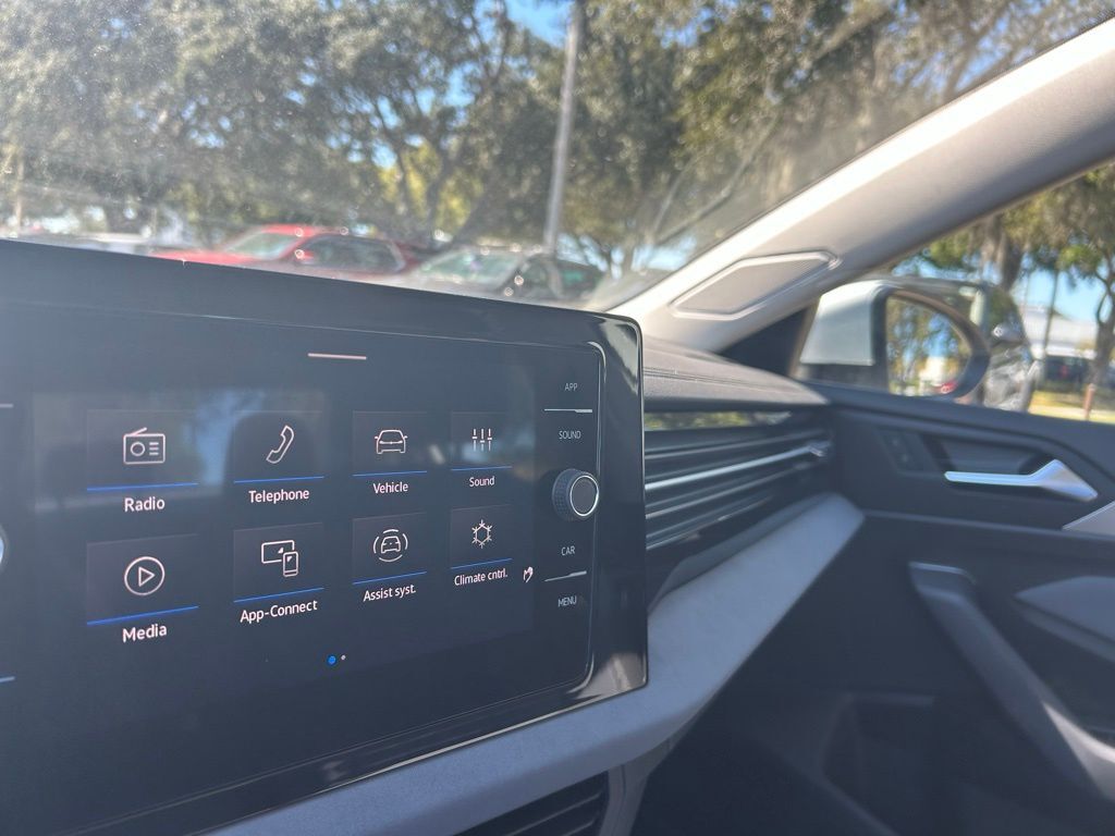 2026 Volkswagen Jetta 1.5T SE Tampa FL