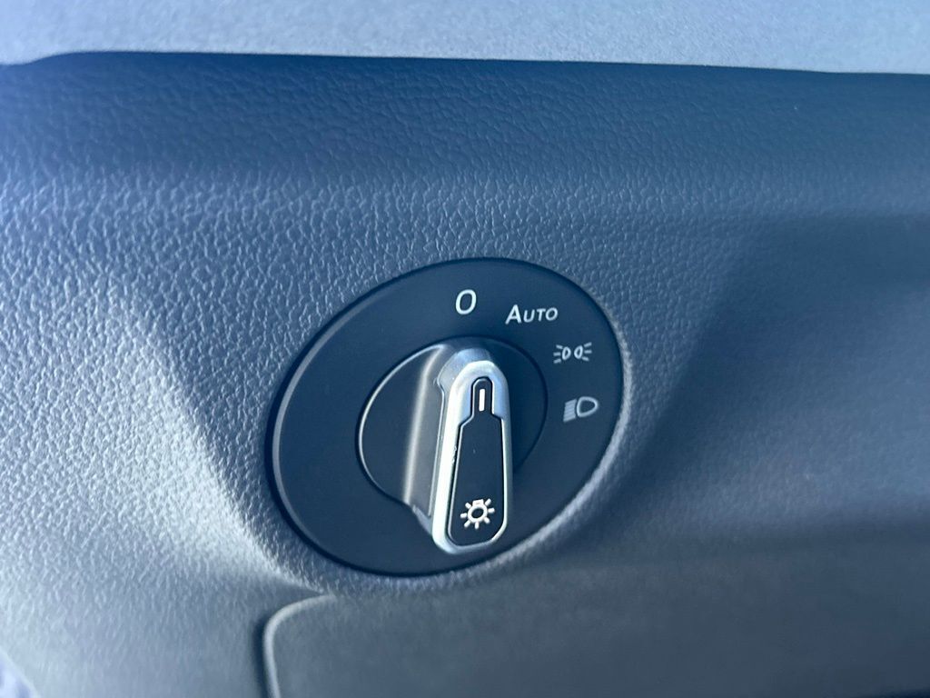 2026 Volkswagen Jetta 1.5T SE Tampa FL