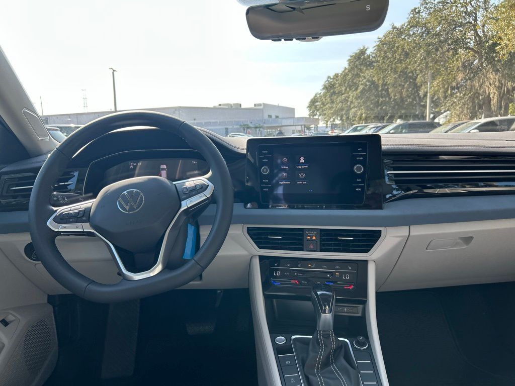 2026 Volkswagen Jetta 1.5T SE Tampa FL