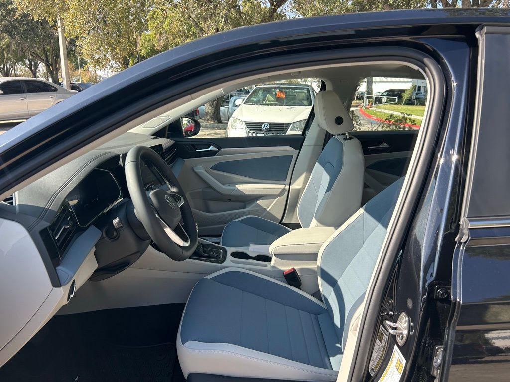 2026 Volkswagen Jetta 1.5T SE Tampa FL