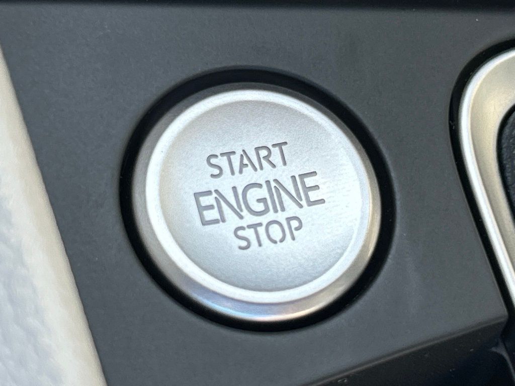 2026 Volkswagen Jetta 1.5T SE Tampa FL