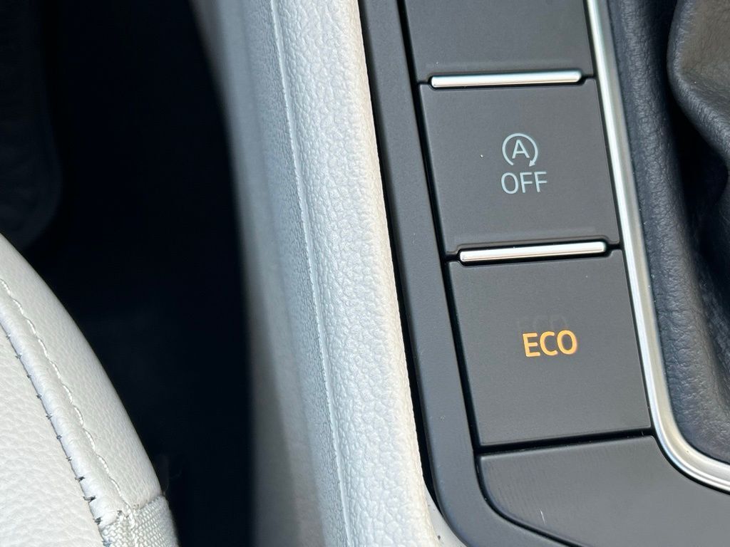 2026 Volkswagen Jetta 1.5T SE Tampa FL