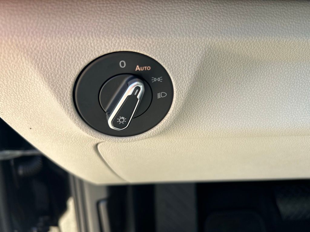 2026 Volkswagen Jetta 1.5T SE Tampa FL