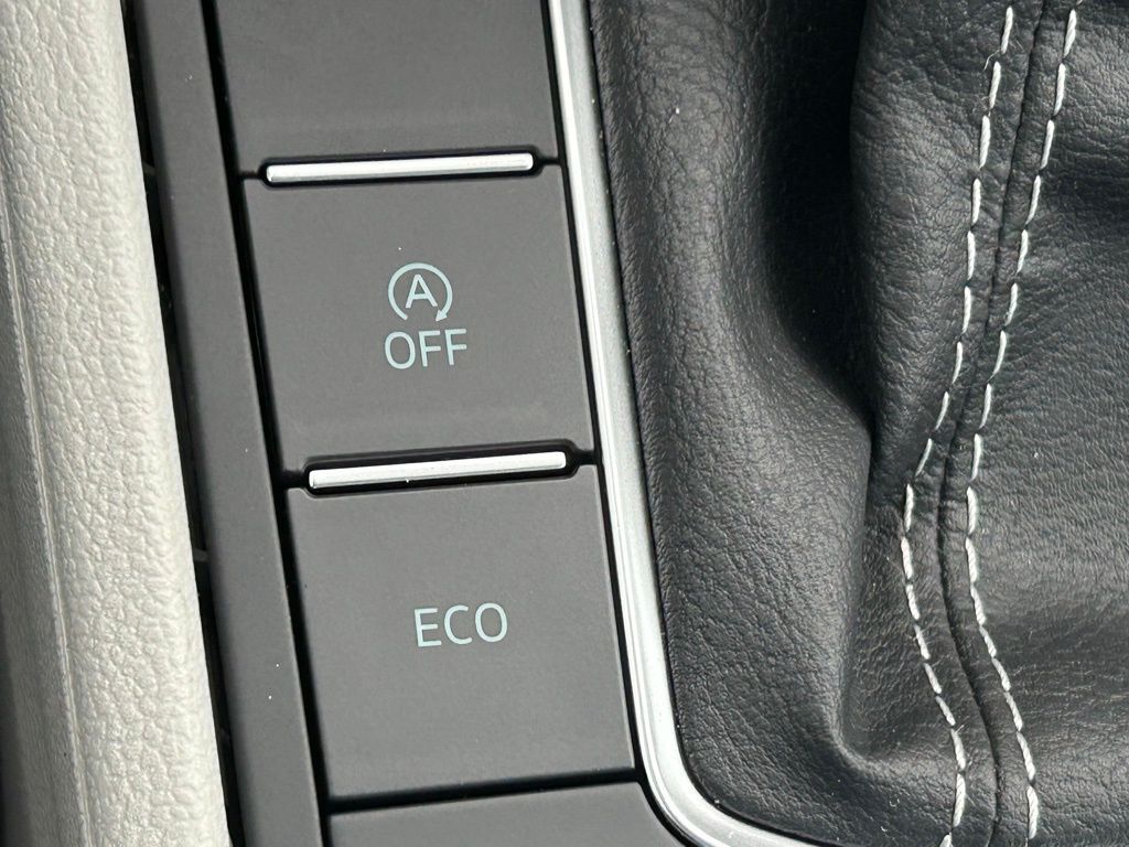 2026 Volkswagen Jetta 1.5T SE Tampa FL