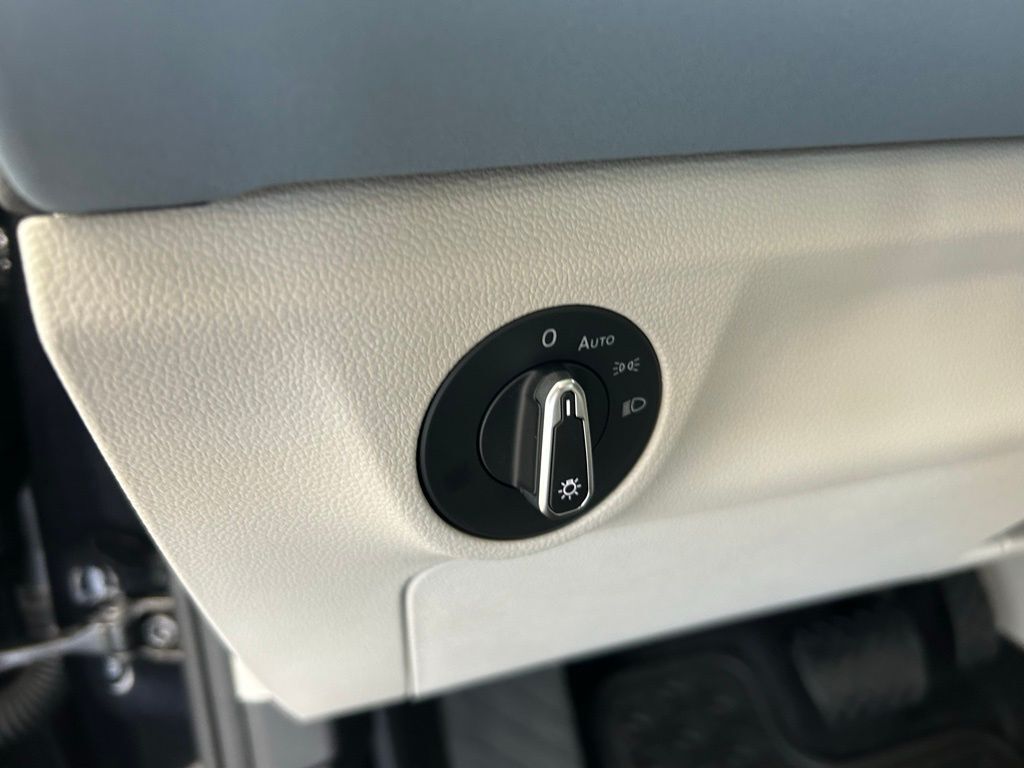 2026 Volkswagen Jetta 1.5T SE Tampa FL