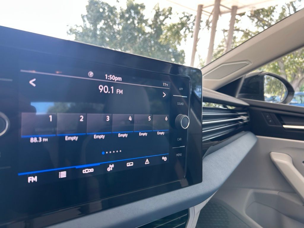 2026 Volkswagen Jetta 1.5T SE Tampa FL