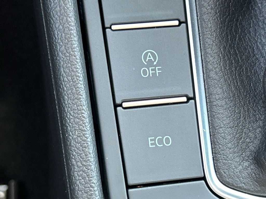 2026 Volkswagen Jetta 1.5T SE Tampa FL