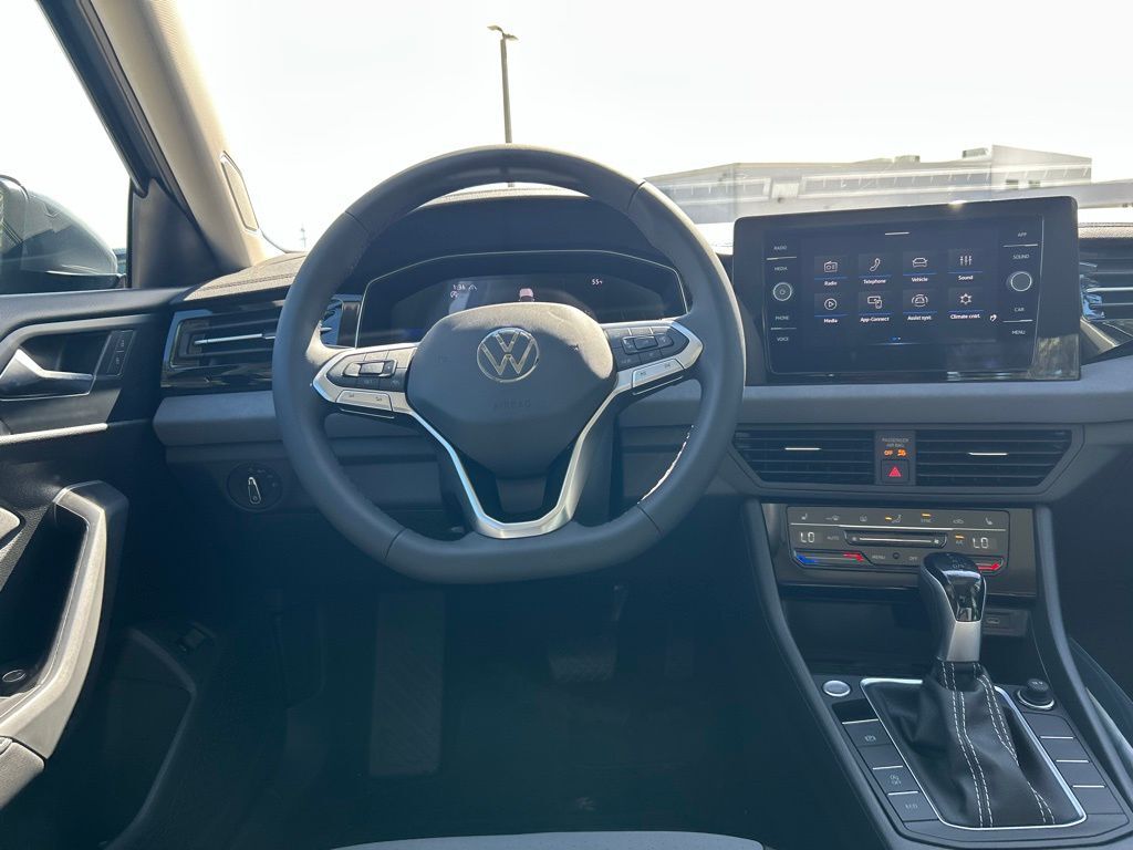 2026 Volkswagen Jetta 1.5T SE Tampa FL