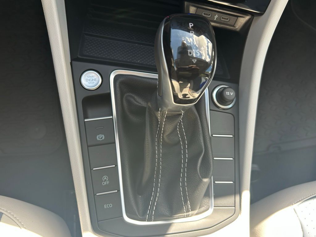 2026 Volkswagen Jetta 1.5T SE Tampa FL