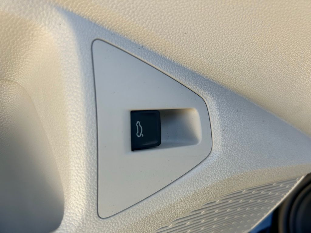 2026 Volkswagen Jetta 1.5T SE Tampa FL