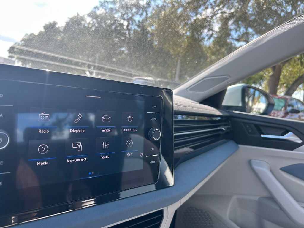 2026 Volkswagen Jetta 1.5T SE Tampa FL