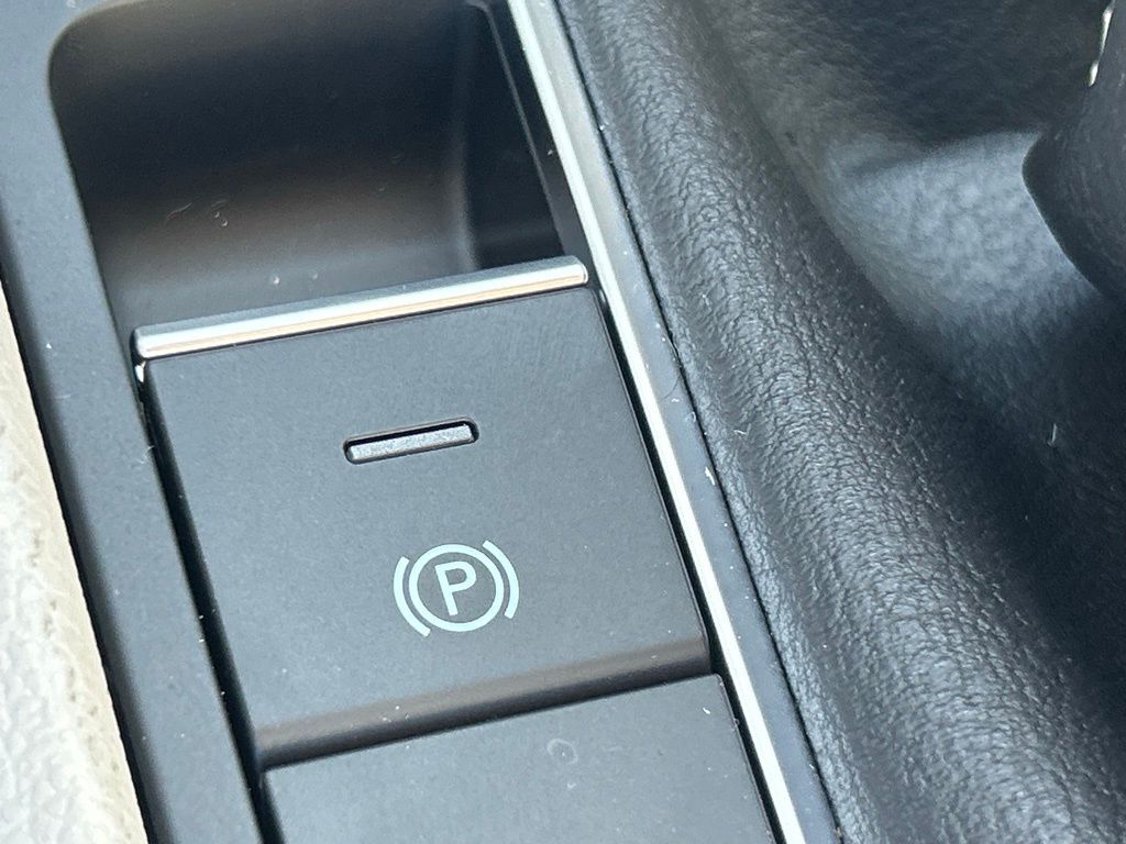 2026 Volkswagen Jetta 1.5T SE Tampa FL