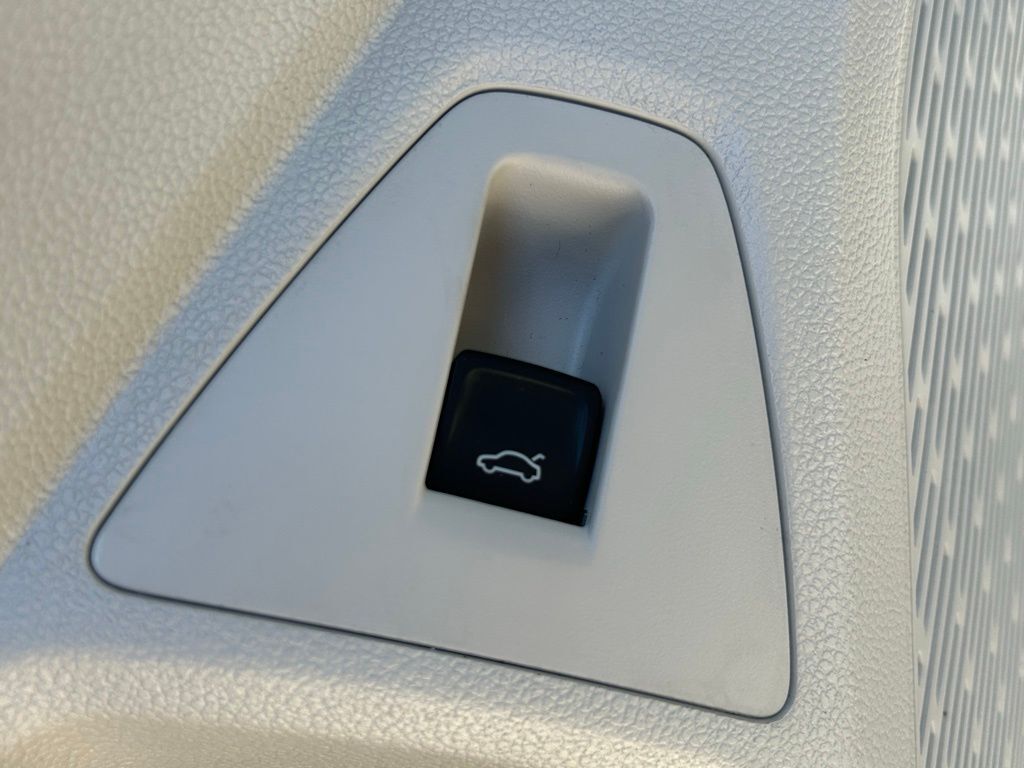 2026 Volkswagen Jetta 1.5T SE Tampa FL