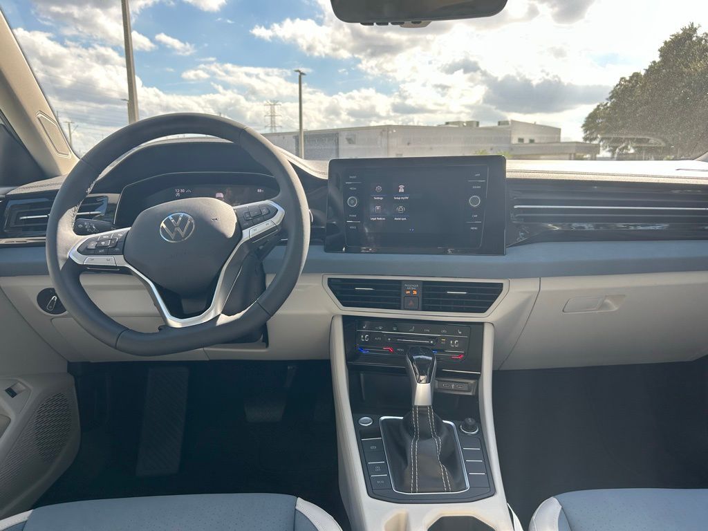 2026 Volkswagen Jetta 1.5T SE Tampa FL