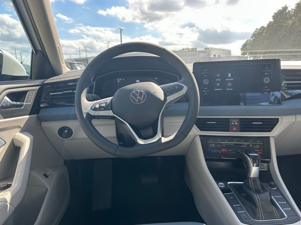 2026 Volkswagen Jetta 1.5T SE Tampa FL