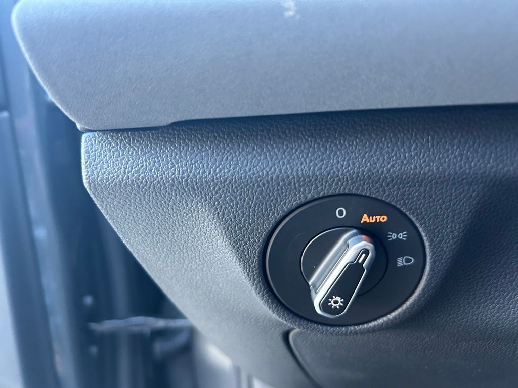 2026 Volkswagen Jetta 1.5T SE Tampa FL