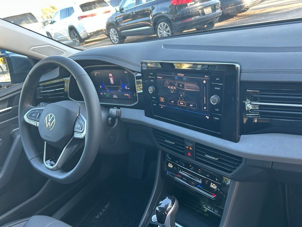2026 Volkswagen Jetta 1.5T SE Tampa FL