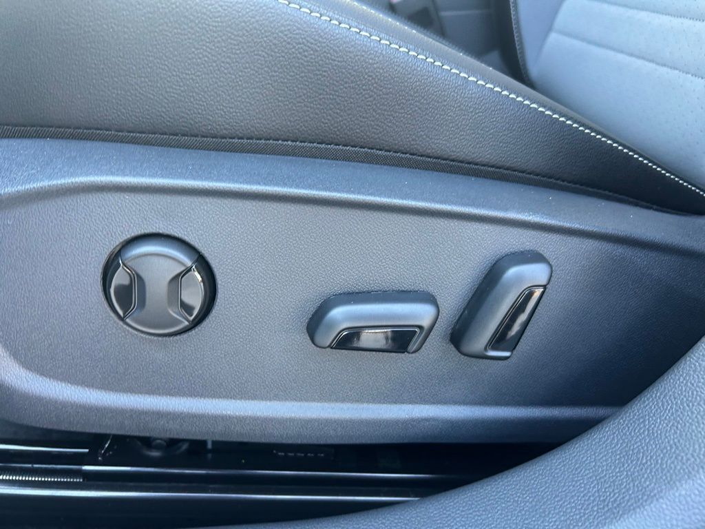 2026 Volkswagen Jetta 1.5T SE Tampa FL