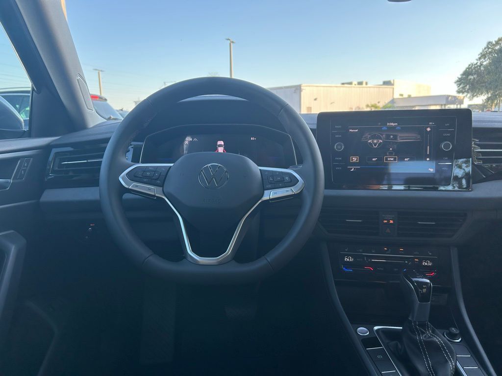 2026 Volkswagen Jetta 1.5T SE Tampa FL