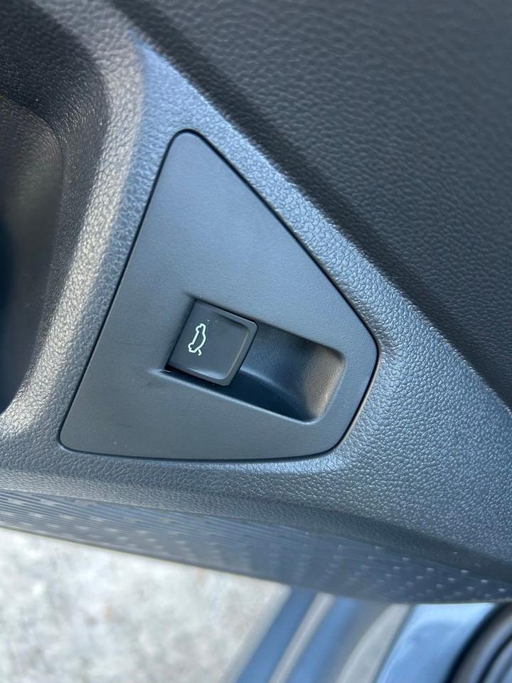 2026 Volkswagen Jetta 1.5T SE Tampa FL