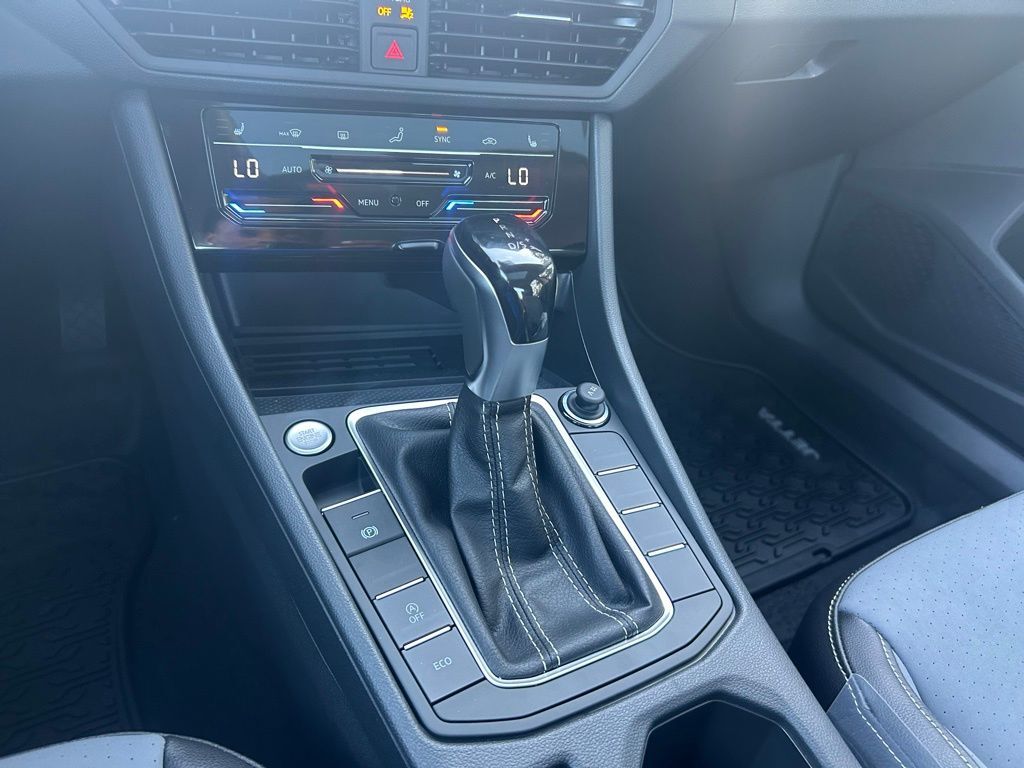 2026 Volkswagen Jetta 1.5T SE Tampa FL