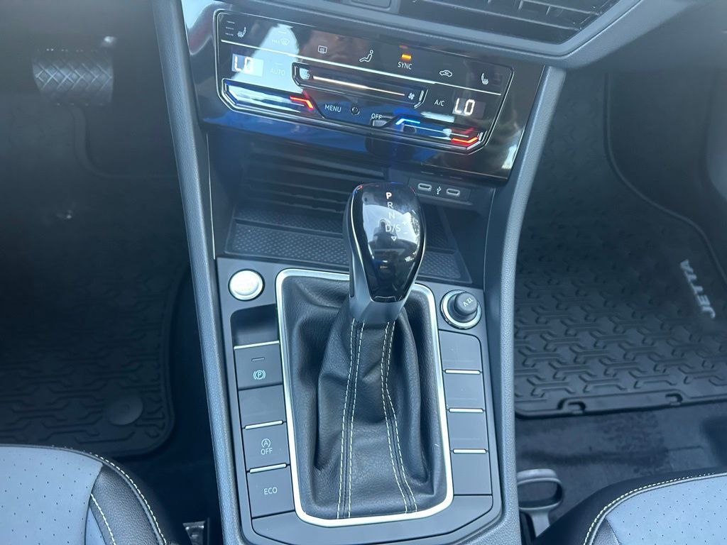 2026 Volkswagen Jetta 1.5T SE Tampa FL