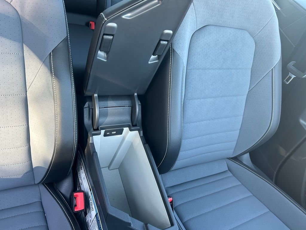 2026 Volkswagen Jetta 1.5T SE Tampa FL