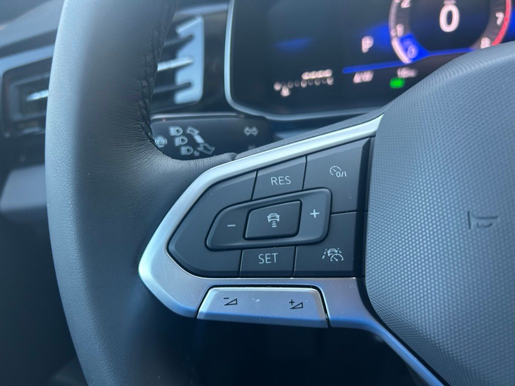 2026 Volkswagen Jetta 1.5T SE Tampa FL