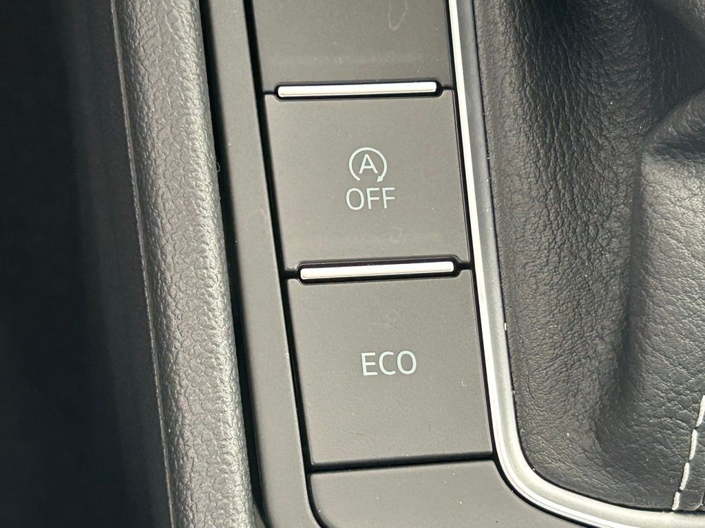 2026 Volkswagen Jetta 1.5T SE Tampa FL