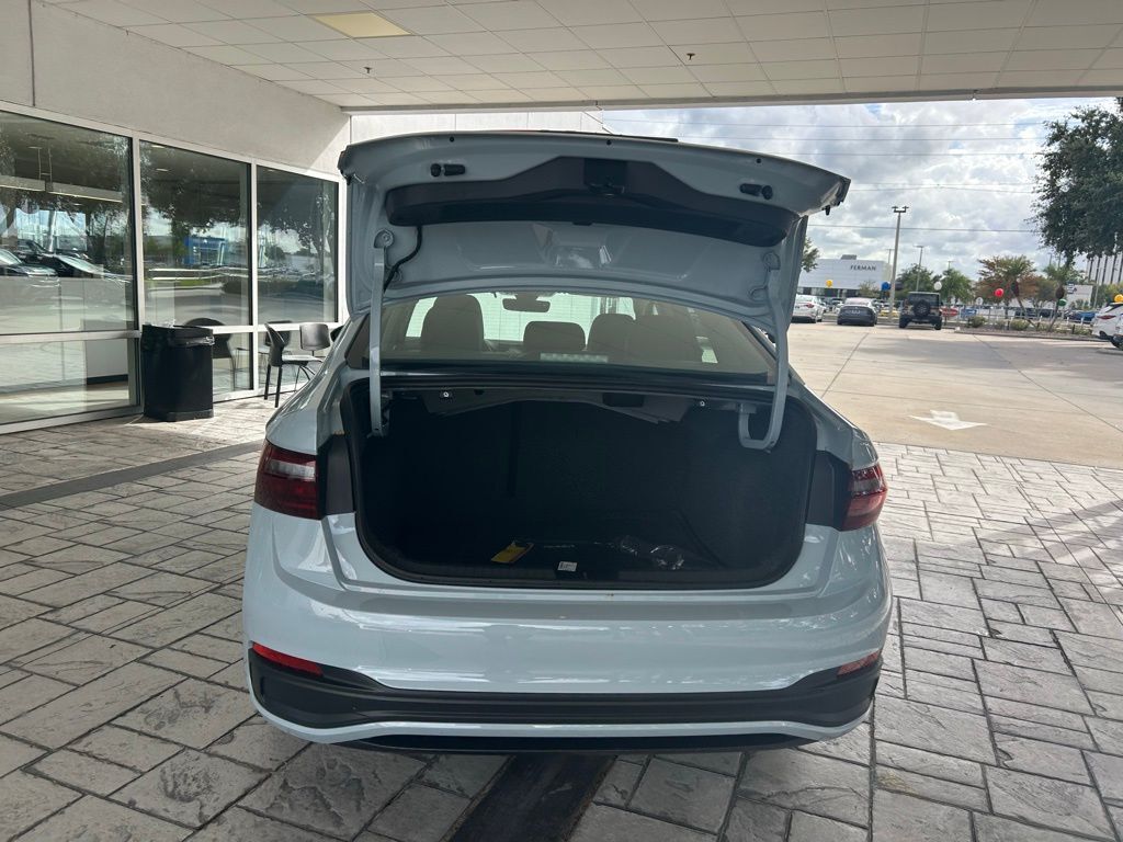 2026 Volkswagen Jetta 1.5T SE Tampa FL