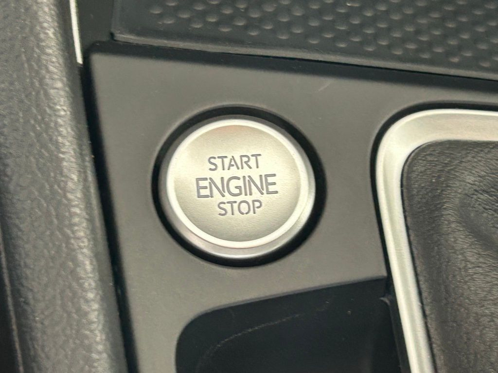 2026 Volkswagen Jetta 1.5T SE Tampa FL