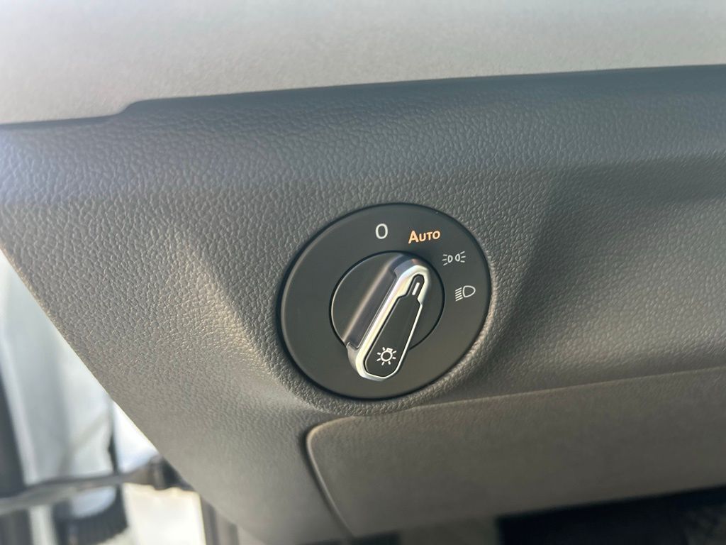 2026 Volkswagen Jetta 1.5T SE Tampa FL