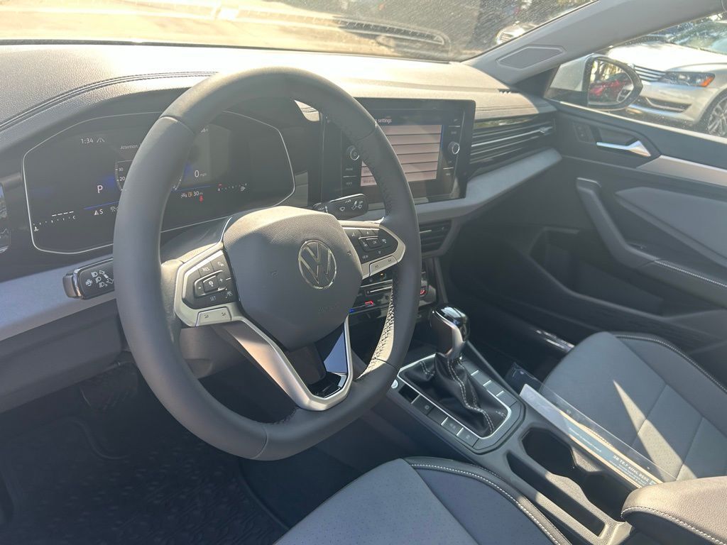 2026 Volkswagen Jetta 1.5T SE Tampa FL