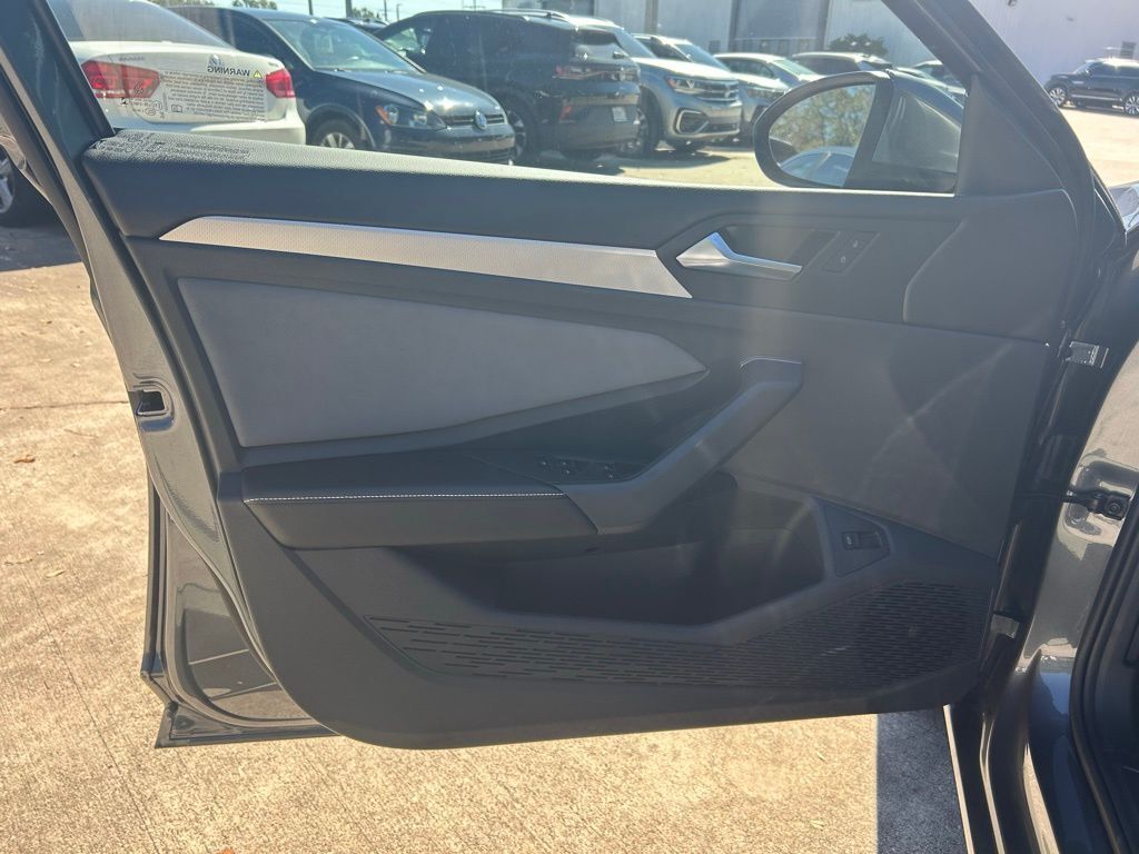 2026 Volkswagen Jetta 1.5T SE Tampa FL