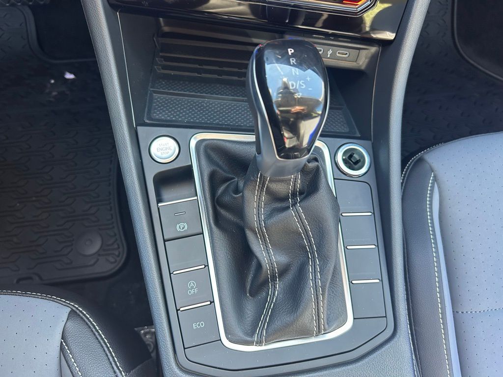 2026 Volkswagen Jetta 1.5T SE Tampa FL