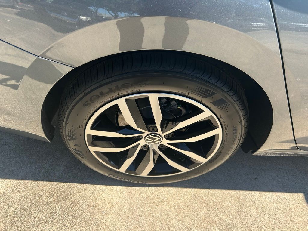 2026 Volkswagen Jetta 1.5T SE Tampa FL