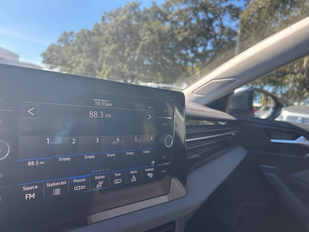 2026 Volkswagen Jetta 1.5T SE Tampa FL