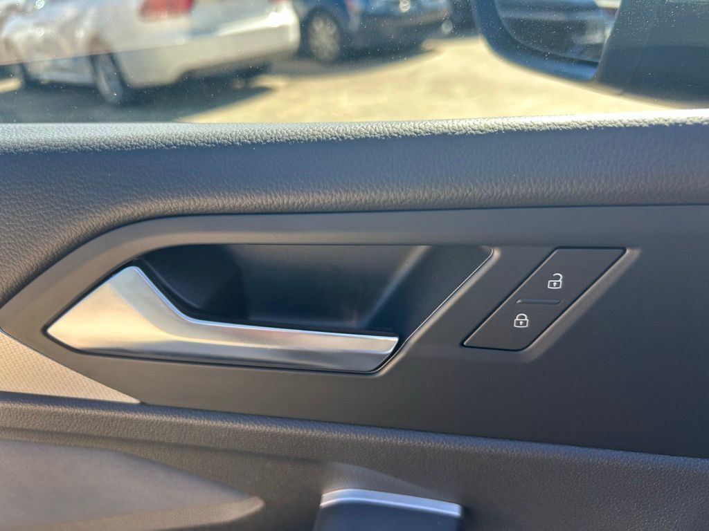 2026 Volkswagen Jetta 1.5T SE Tampa FL