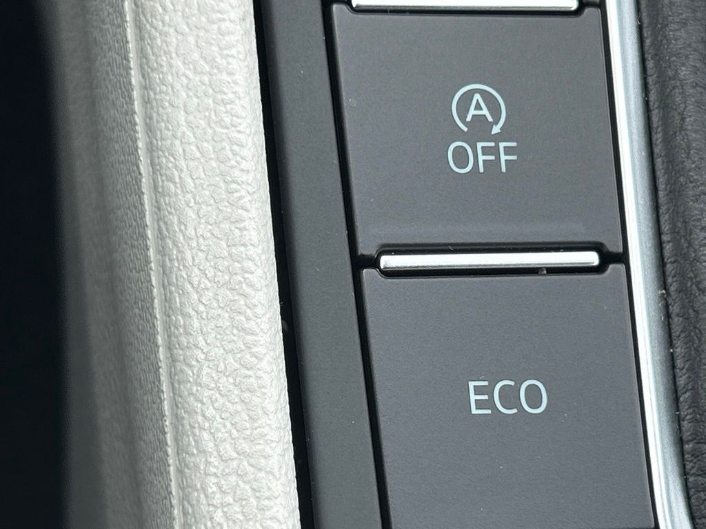 2026 Volkswagen Jetta 1.5T SE Tampa FL