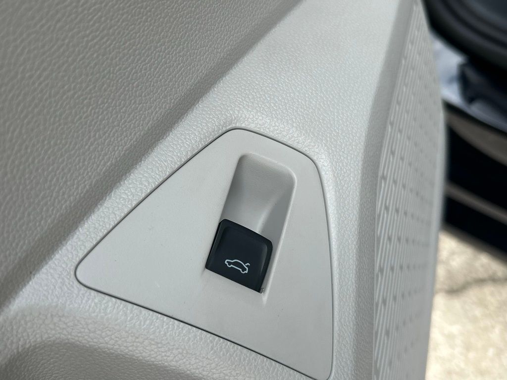 2026 Volkswagen Jetta 1.5T SE Tampa FL