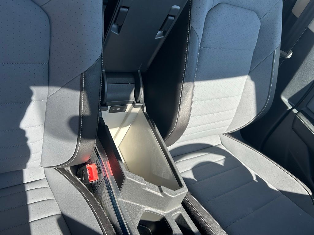 2026 Volkswagen Jetta 1.5T SE Tampa FL