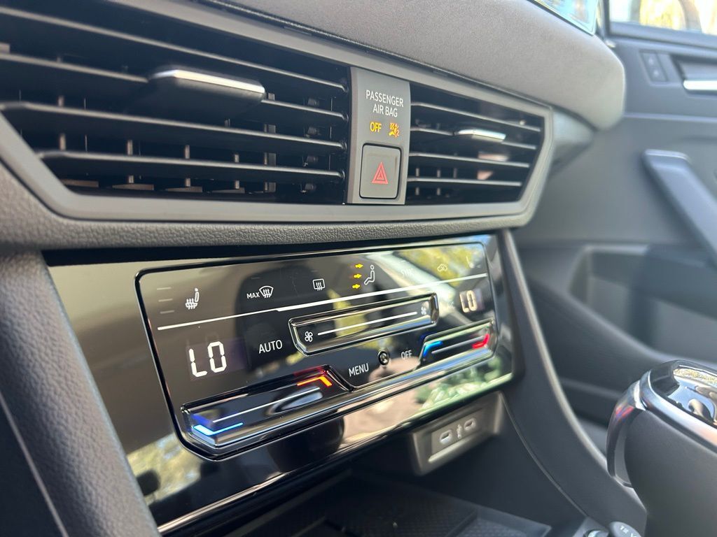 2026 Volkswagen Jetta 1.5T SE Tampa FL