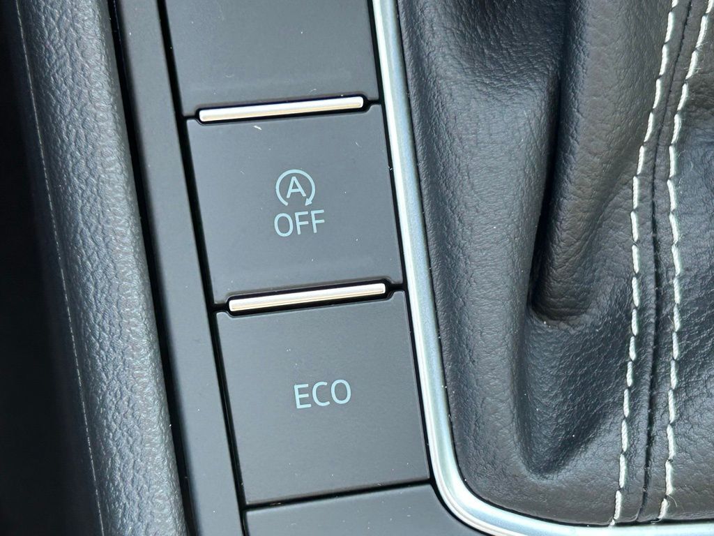 2026 Volkswagen Jetta 1.5T SE Tampa FL